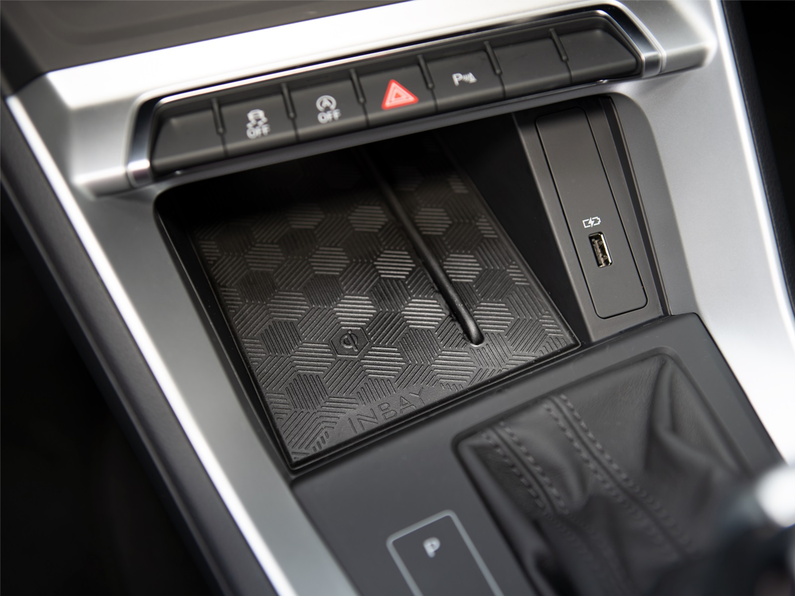 Audi Q3 (->2023) smartphone wireless charging. INBAY 241321-54-1