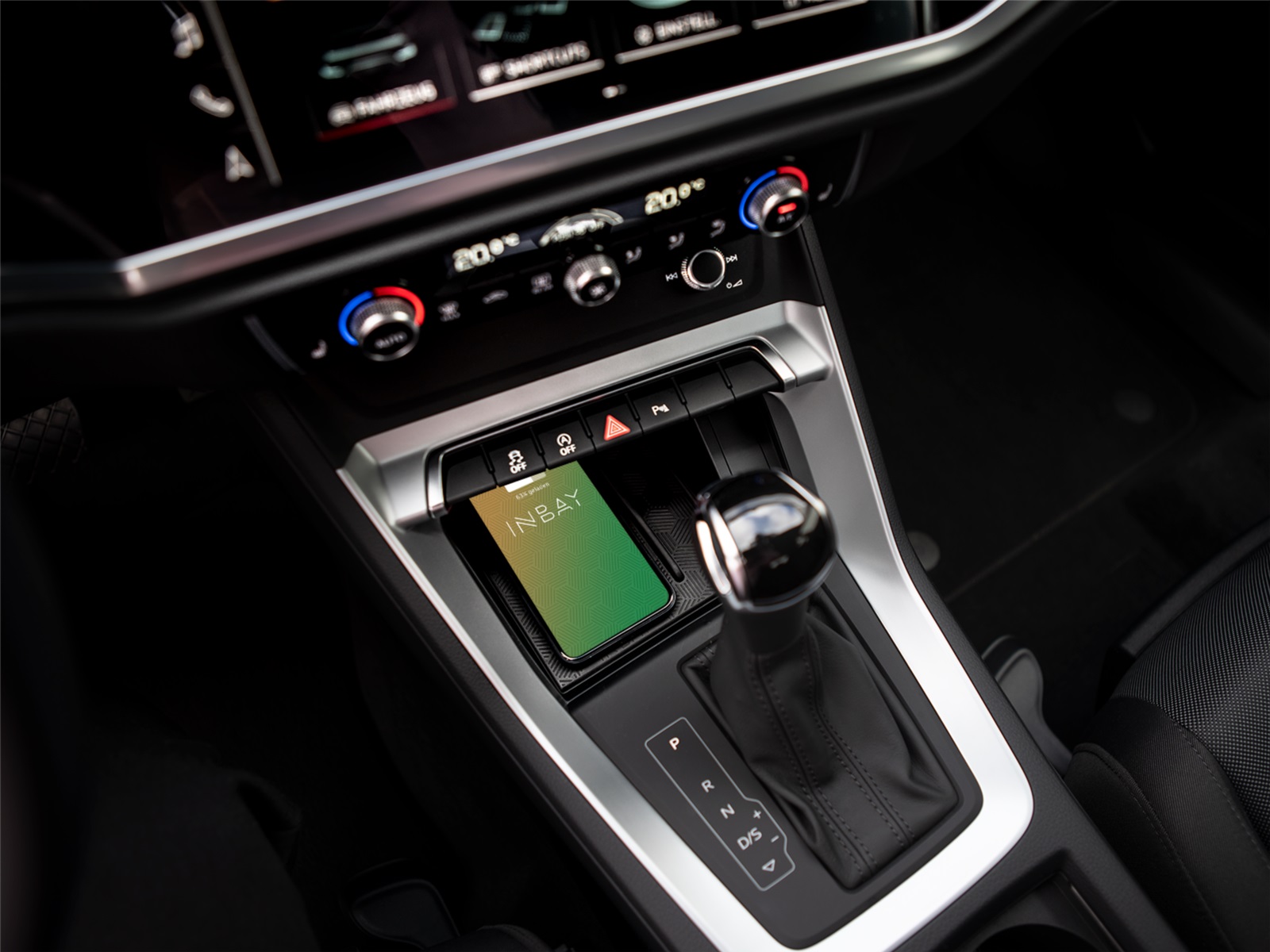 Audi Q3 (->2023) smartphone wireless charging. INBAY 241321-54-1